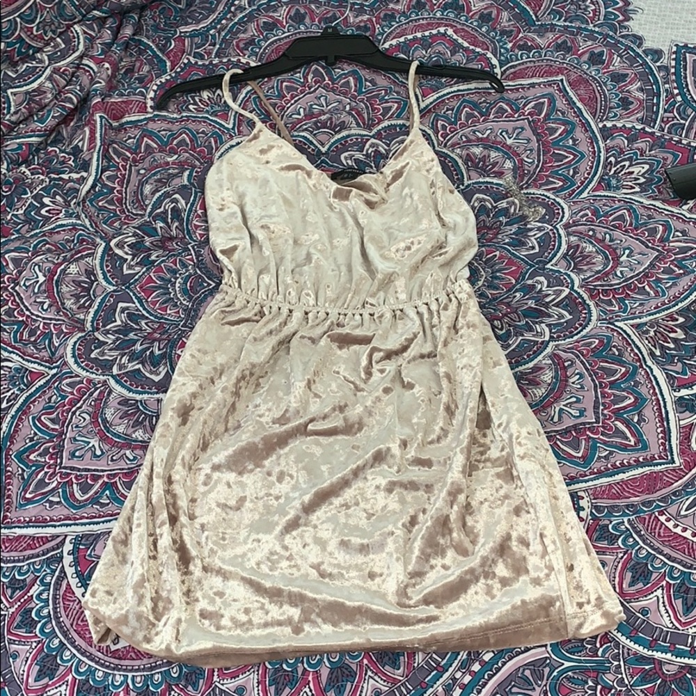 Soft Tan Forever 21 Dress 👗